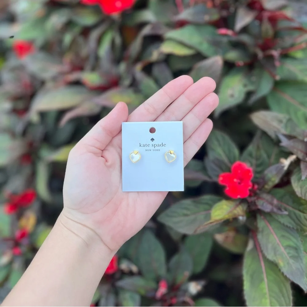 NWT Kate Spade Signature Spade Earrings • Cream Multi